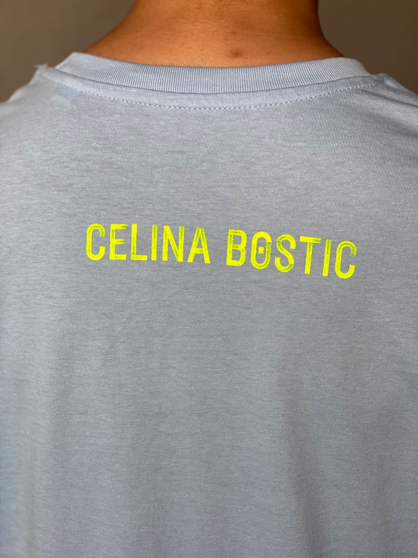 Celina Bostic - Krone - Shirt Unisex